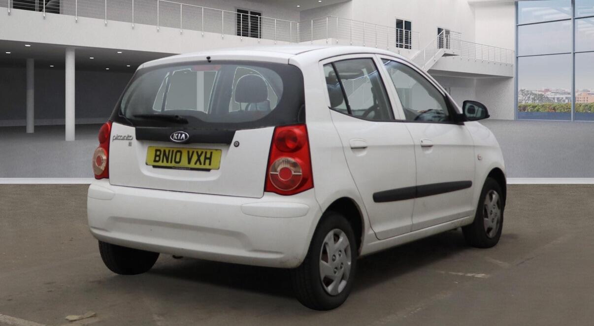 Used Kia Picanto 2010 for sale - 76408875: Photo 3