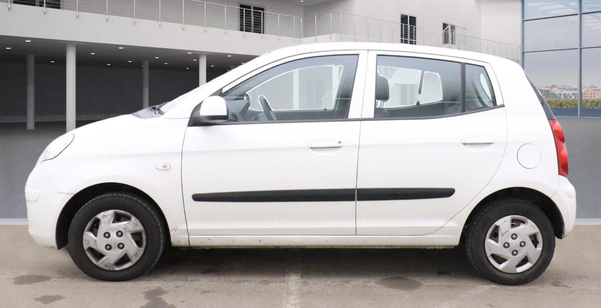 Used Kia Picanto 2010 for sale - 76408875: Photo 5