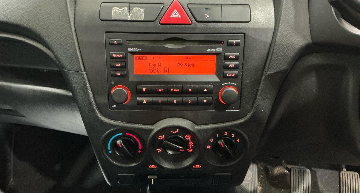 Used Kia Picanto 2010 for sale - 76408875: Photo 8