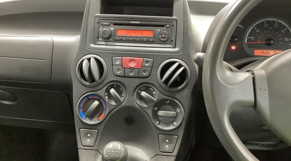 Used Fiat Panda 2012 for sale - 76409376: Photo 9