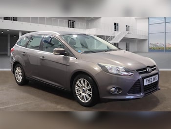 2012 (12) - 1.6 Titanium Powershift Euro 5 5dr