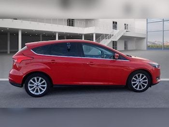 Used Ford Focus 2015 for sale - 76432278: Photo