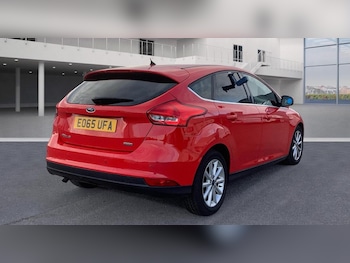 Used Ford Focus 2015 for sale - 76432278: Photo