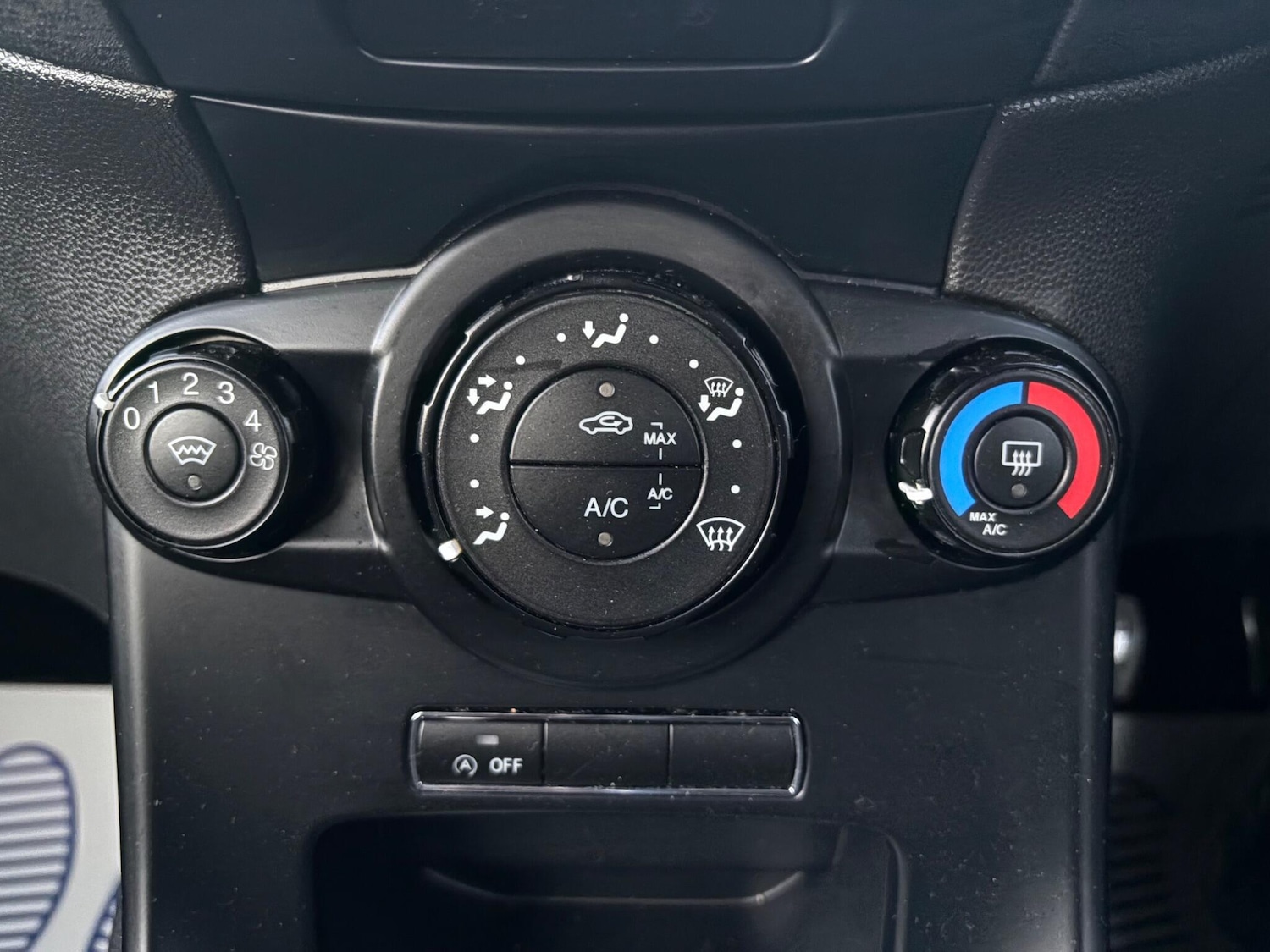 Used Ford Fiesta 2017 for sale - 76425474: Photo 21