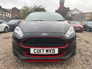 Used Ford Fiesta 2017 for sale - 76425474: Photo