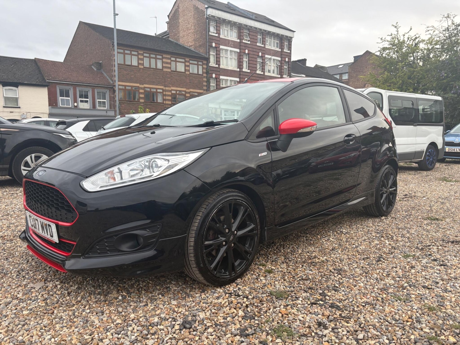 Used Ford Fiesta 2017 for sale - 76425474: Photo 3