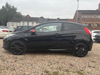 Used Ford Fiesta 2017 for sale - 76425474: Photo