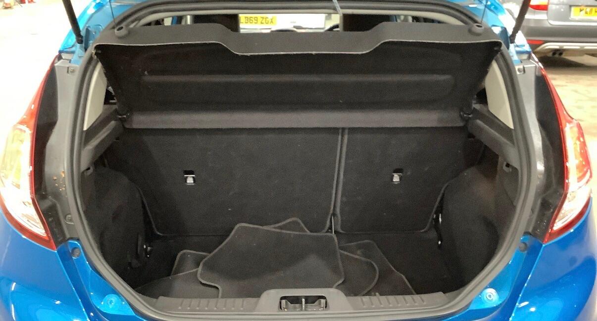 Used Ford Fiesta 2014 for sale - 76689392: Photo 11