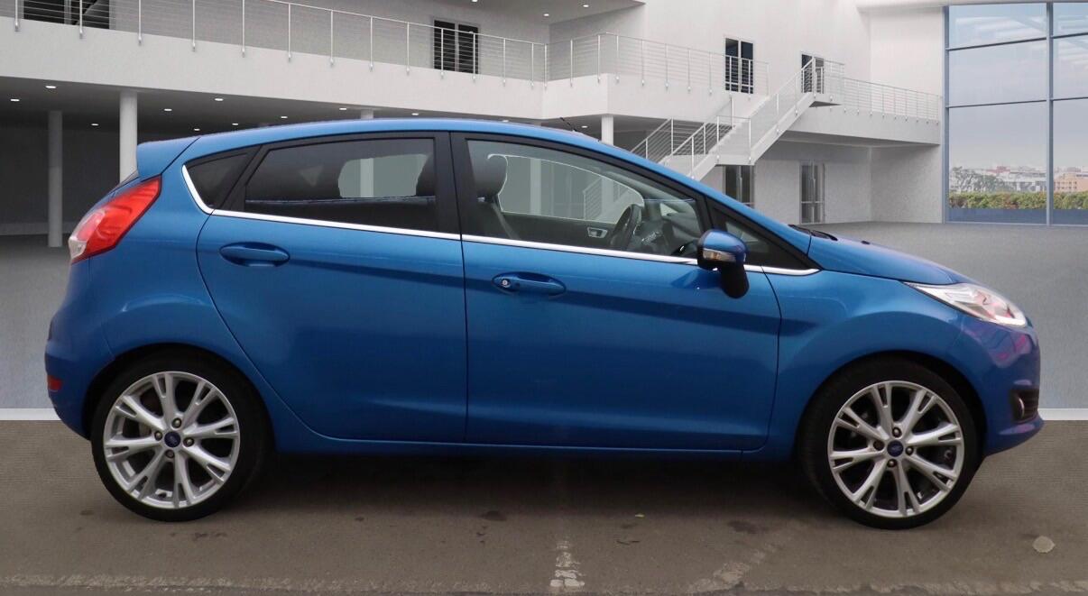 Used Ford Fiesta 2014 for sale - 76689392: Photo 2