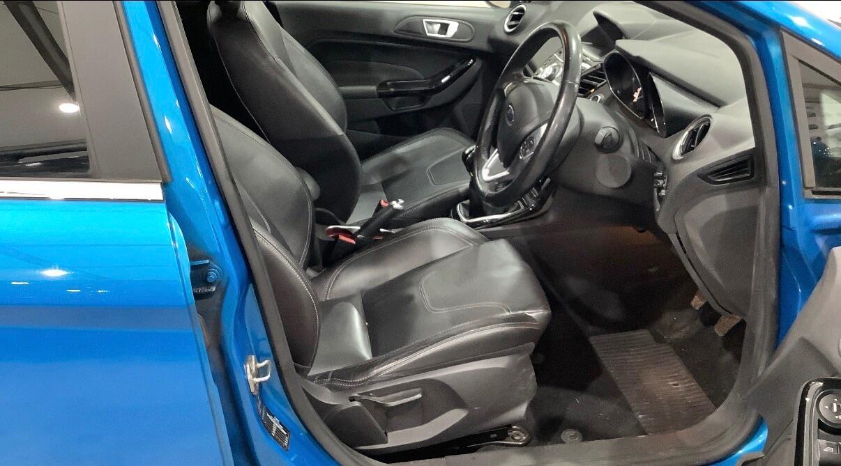 Used Ford Fiesta 2014 for sale - 76689392: Photo 9