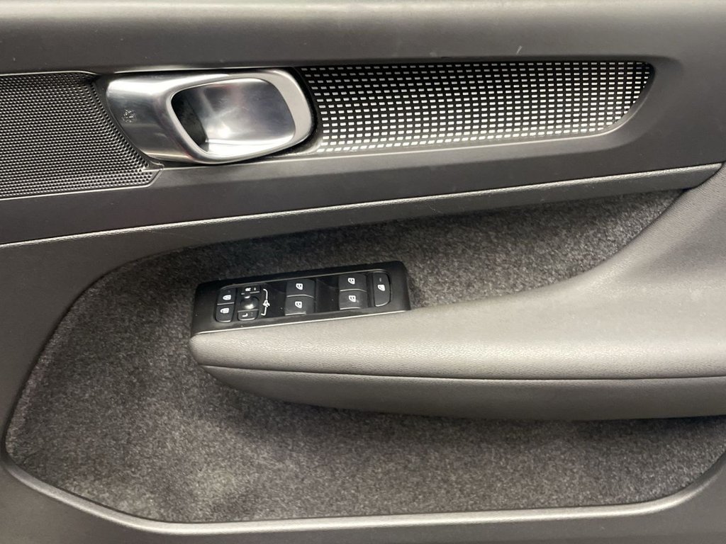 Used Volvo XC40 2021 for sale - 78180788: Photo 24