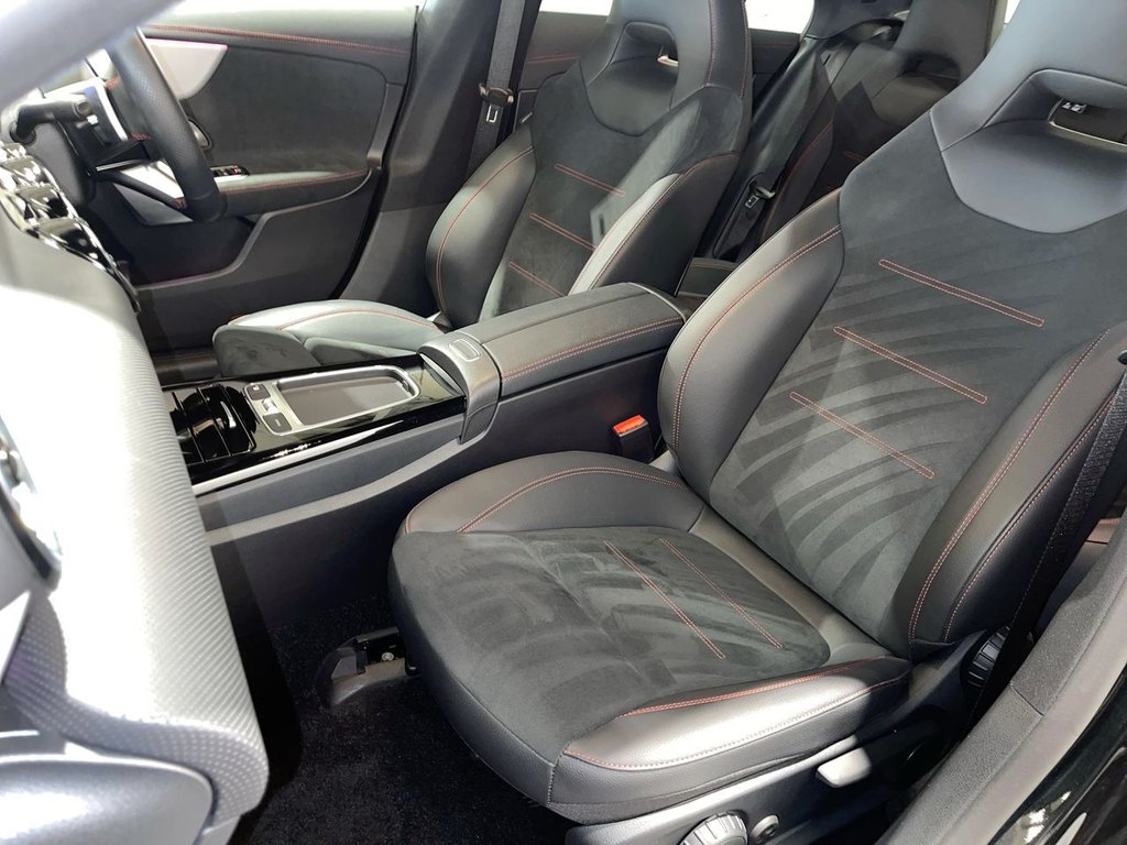Used Mercedes-Benz CLA 2024 for sale - 75752784: Photo 16