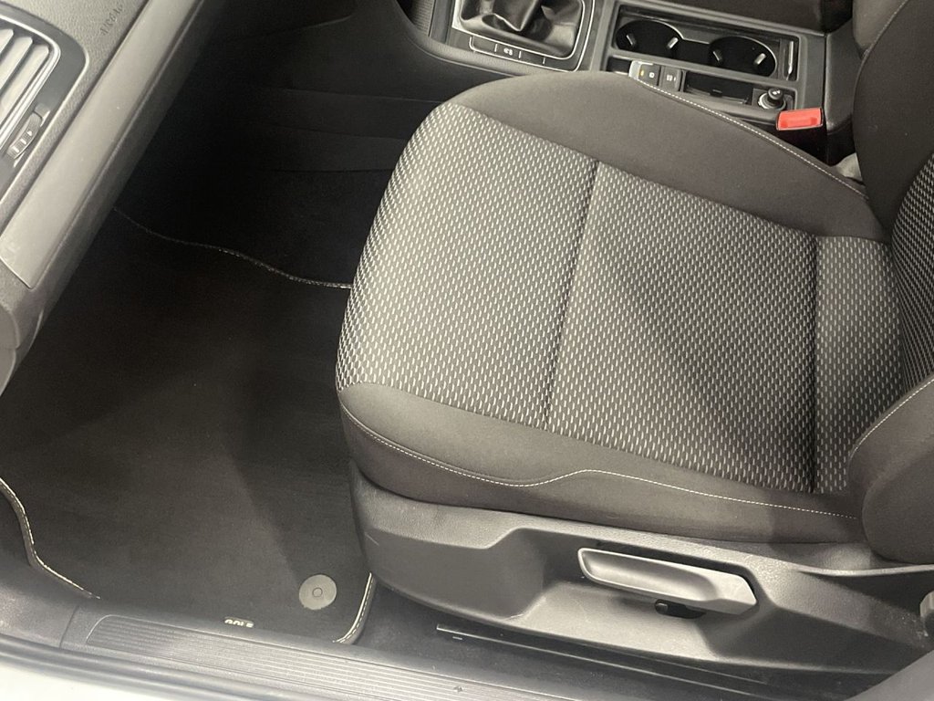 Used Volkswagen Golf 2019 for sale - 76190761: Photo 17