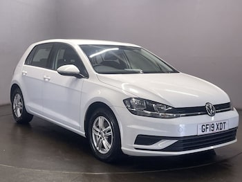 Volkswagen - Golf