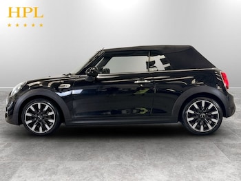 Used MINI Convertible 2019 for sale - 79009709: Photo