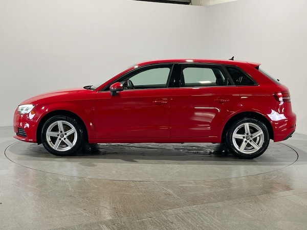 Used Audi A3 2018 for sale - 76132911: Photo 5