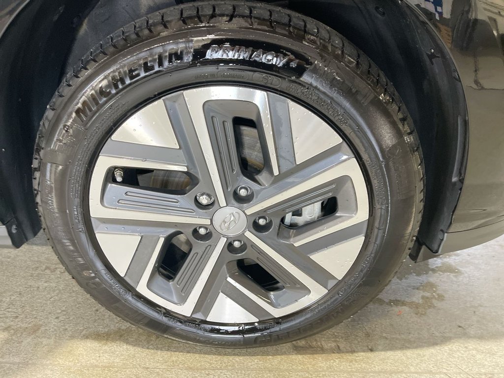 Used Hyundai KONA 2023 for sale - 76910017: Photo 11