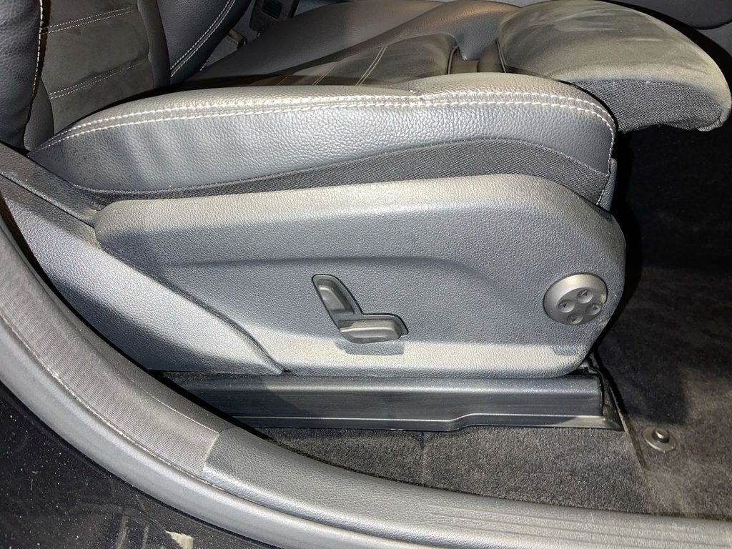 Used Mercedes-Benz GLC 2020 for sale - 76261429: Photo 23