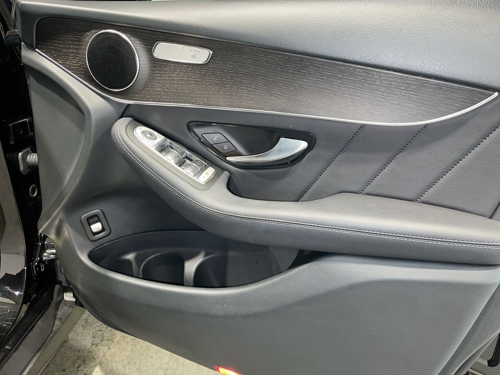 Used Mercedes-Benz GLC 2020 for sale - 76261429: Photo 24