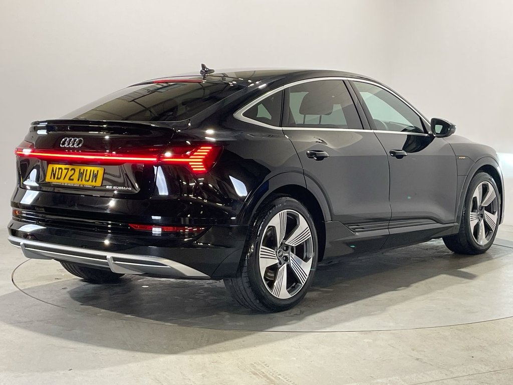 Used Audi e-tron 2023 for sale - 77384308: Photo 8