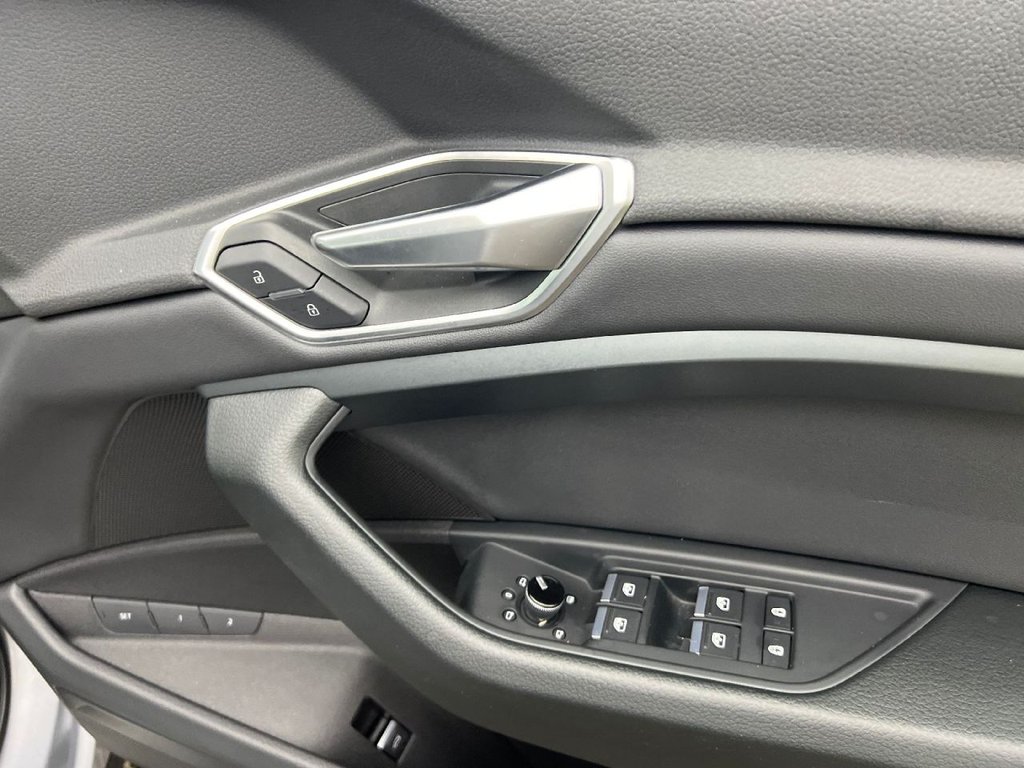 Used Audi e-tron 2021 for sale - 76547214: Photo 12