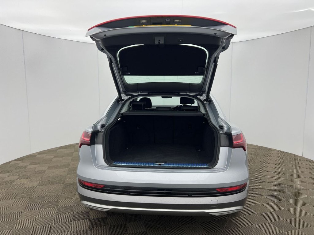 Used Audi e-tron 2021 for sale - 76547214: Photo 5