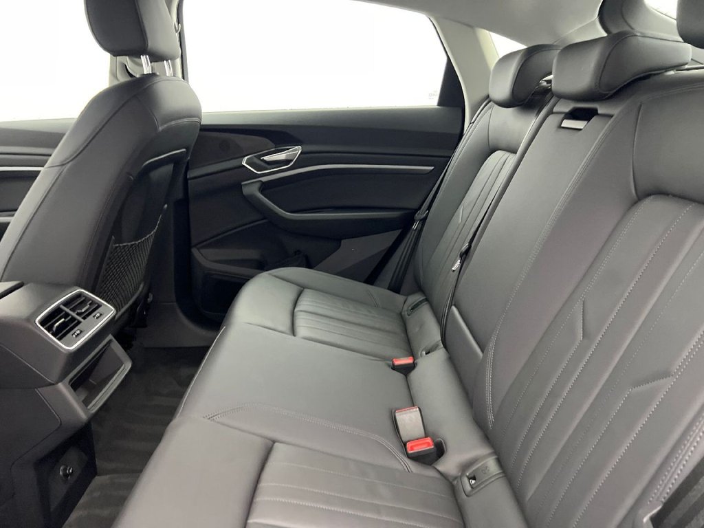 Used Audi e-tron 2021 for sale - 76547214: Photo 8