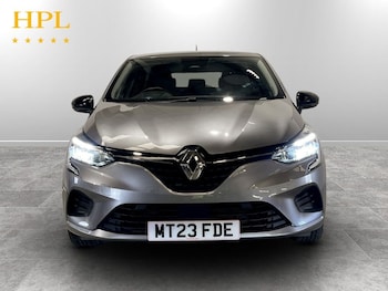 Used Renault Clio 2023 for sale - 78619544: Photo