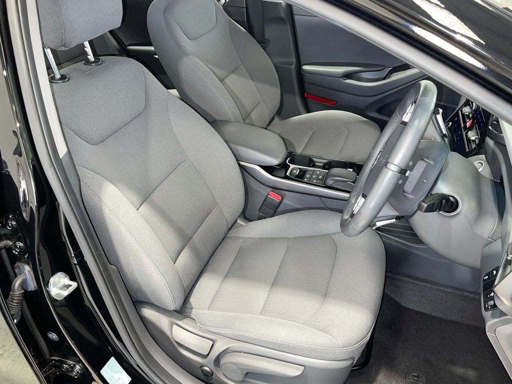 Used Hyundai IONIQ 2023 for sale - 76395741: Photo 5