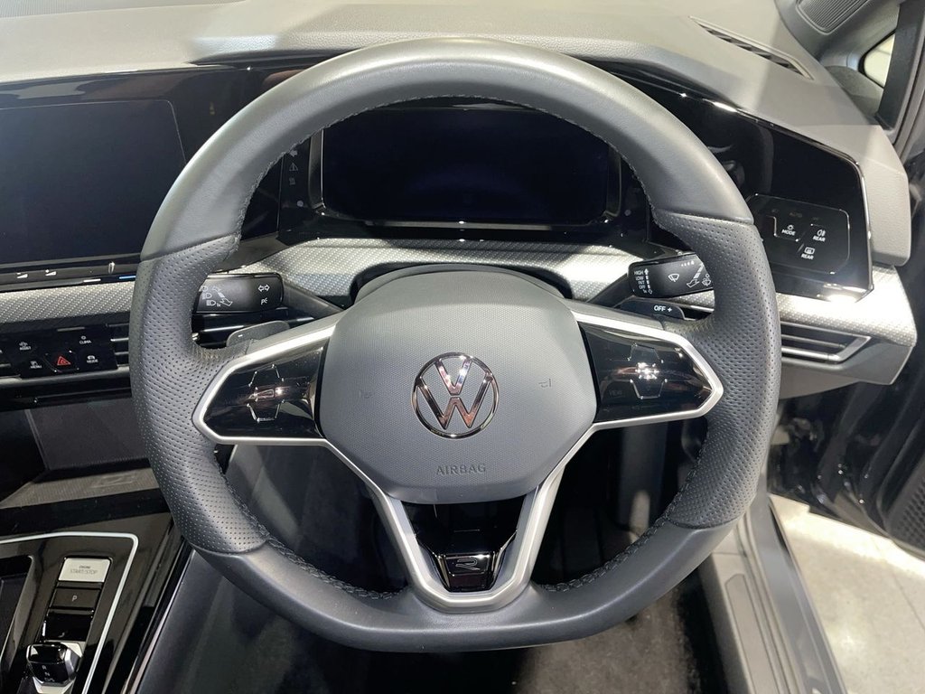 Used Volkswagen Golf 2023 for sale - 76216830: Photo 20