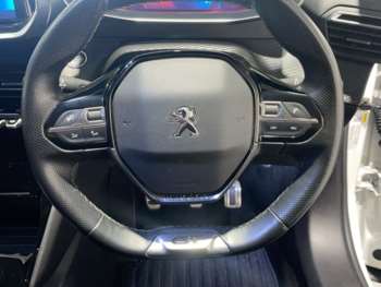 Used Peugeot 2008 2021 for sale - 74516978: Photo