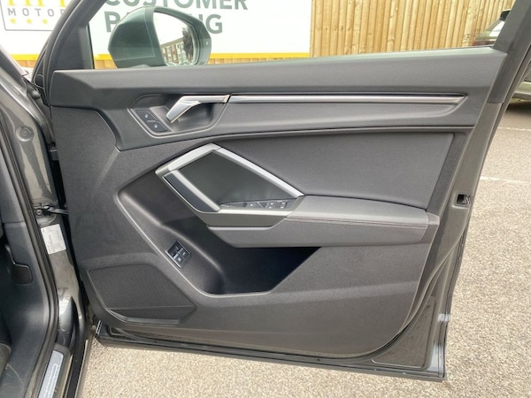Used Audi Q3 2021 for sale - 75800304: Photo 22