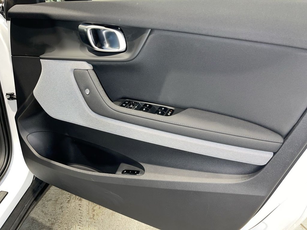 Used Polestar Polestar 2 2022 for sale - 76482055: Photo 25