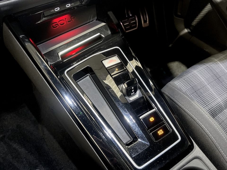 Used Volkswagen Golf 2023 for sale - 77642375: Photo 17