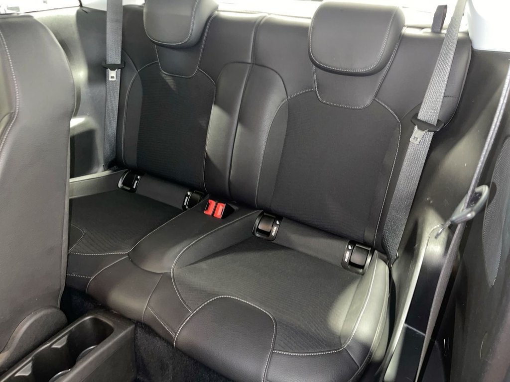 Used Vauxhall ADAM 2018 for sale - 77111296: Photo 17