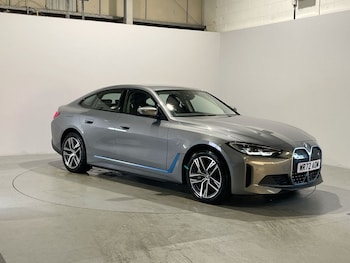 Used BMW i4 2022 for sale - 76900520: Photo