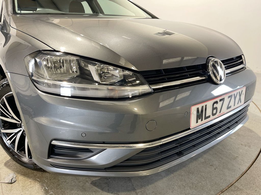 Used Volkswagen Golf 2017 for sale - 77422180: Photo 17