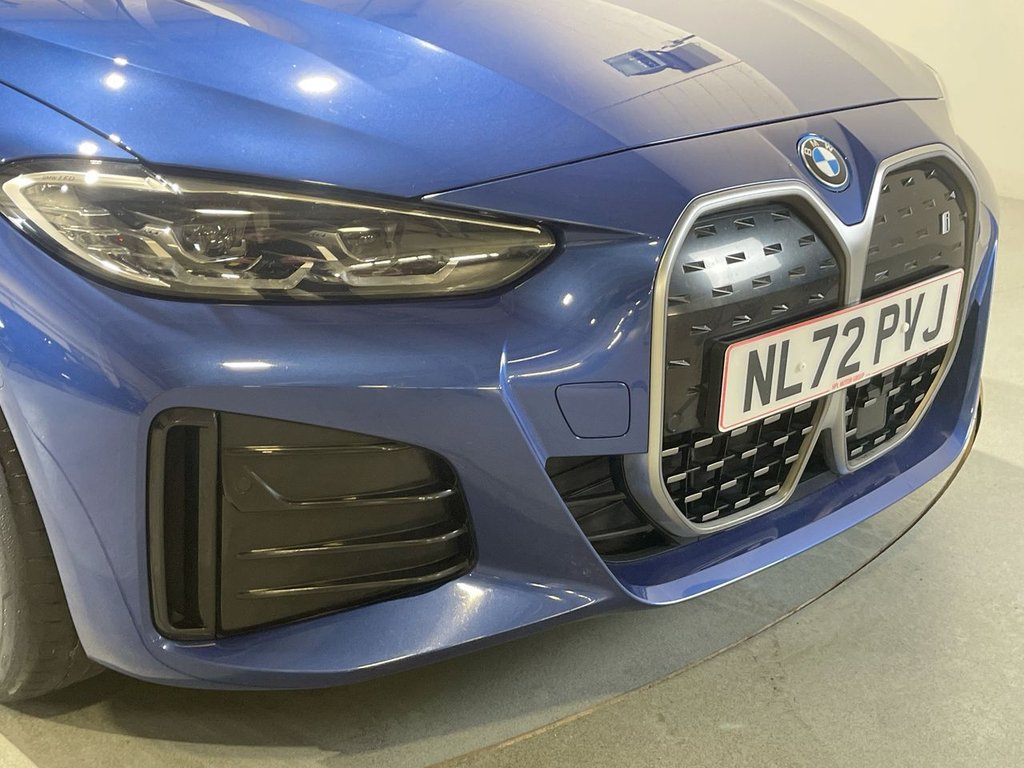 Used BMW i4 2022 for sale - 76784001: Photo 17