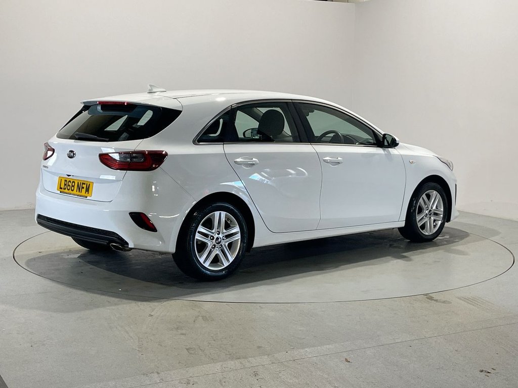 Used Kia Ceed 2019 for sale - 76535823: Photo 8