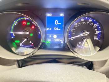 Used Toyota C-HR 2022 for sale - 75062880: Photo