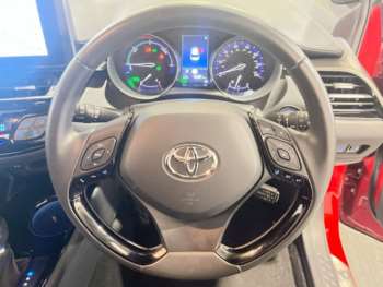 Used Toyota C-HR 2022 for sale - 75062880: Photo