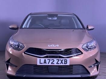 Used Kia Ceed 2023 for sale - 77608454: Photo