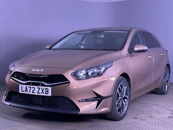 Used Kia Ceed 2023 for sale - 77608454: Photo