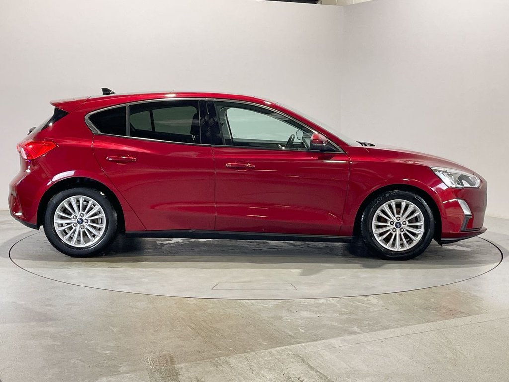 Used Ford Focus 2018 for sale - 77111281: Photo 9