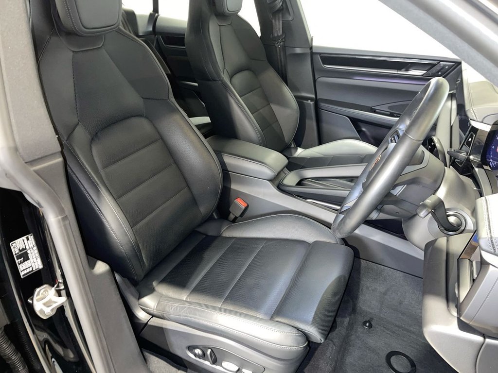 Used Porsche Macan 2025 for sale - 77200349: Photo 14