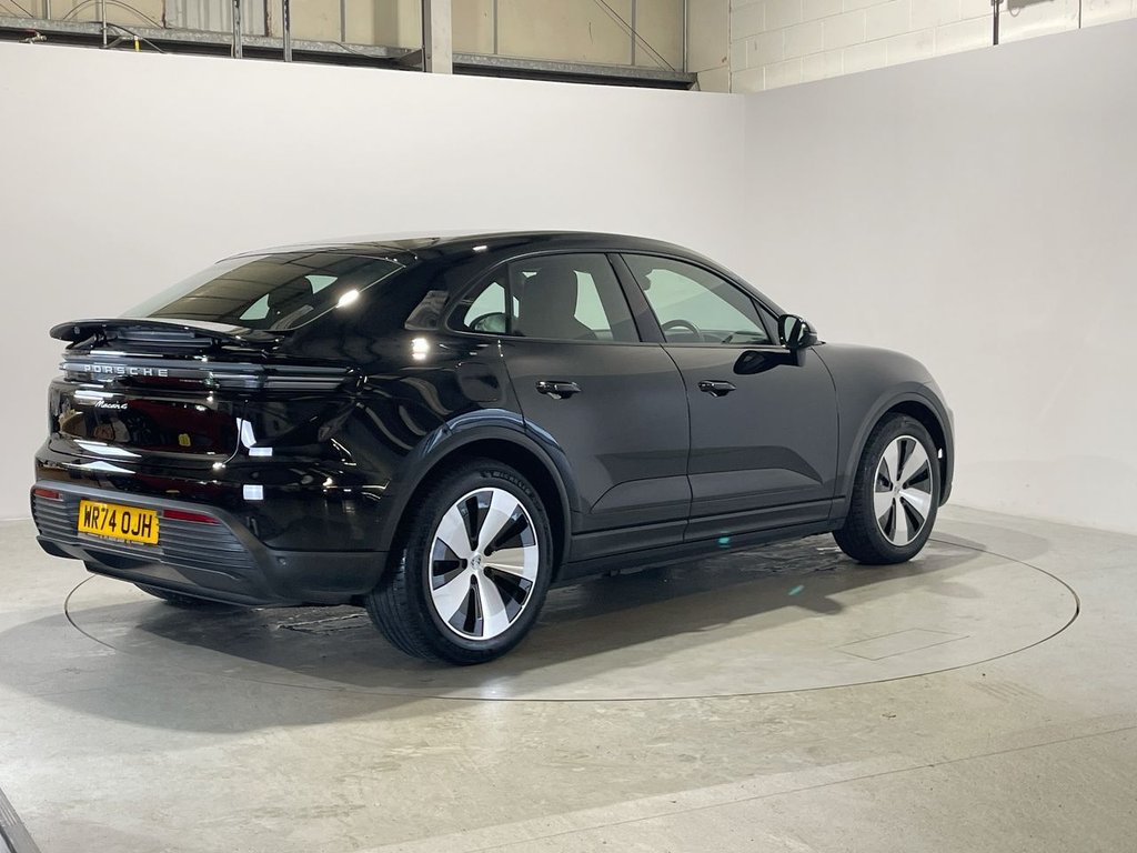 Used Porsche Macan 2025 for sale - 77200349: Photo 8