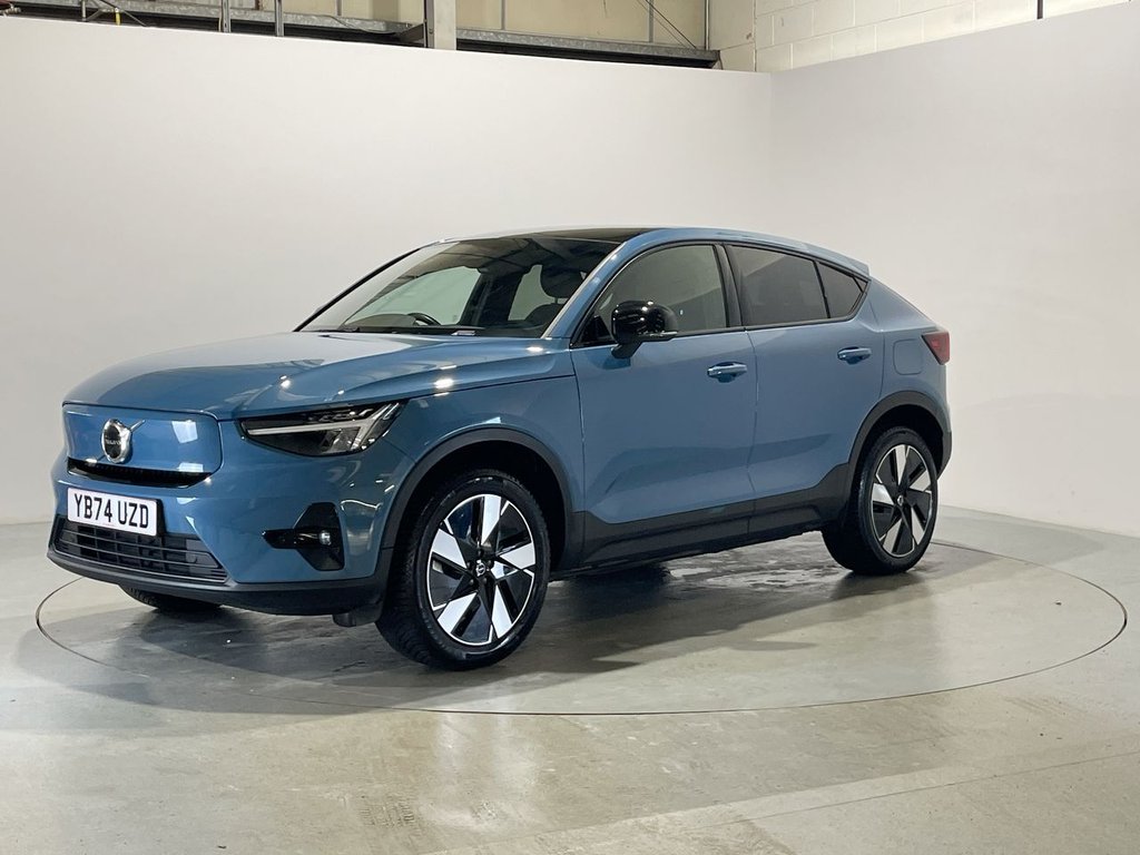 Used Volvo C40 2024 for sale - 76883670: Photo 4