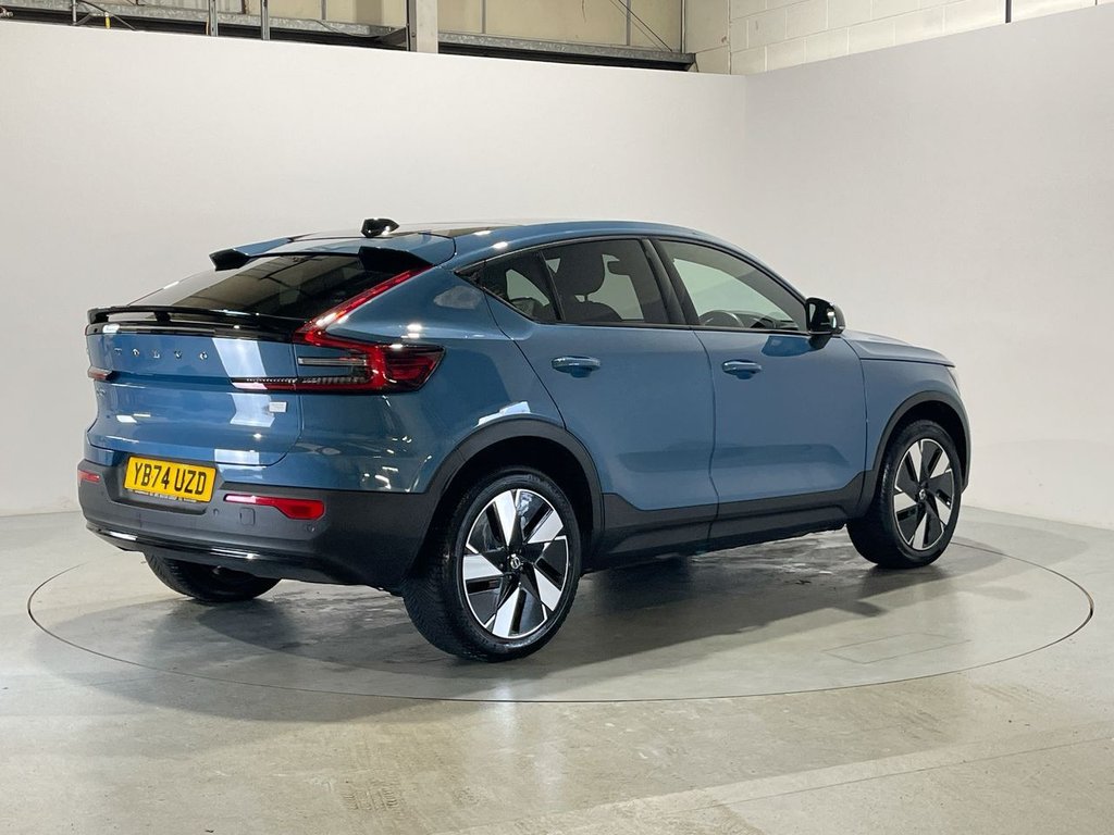 Used Volvo C40 2024 for sale - 76883670: Photo 8