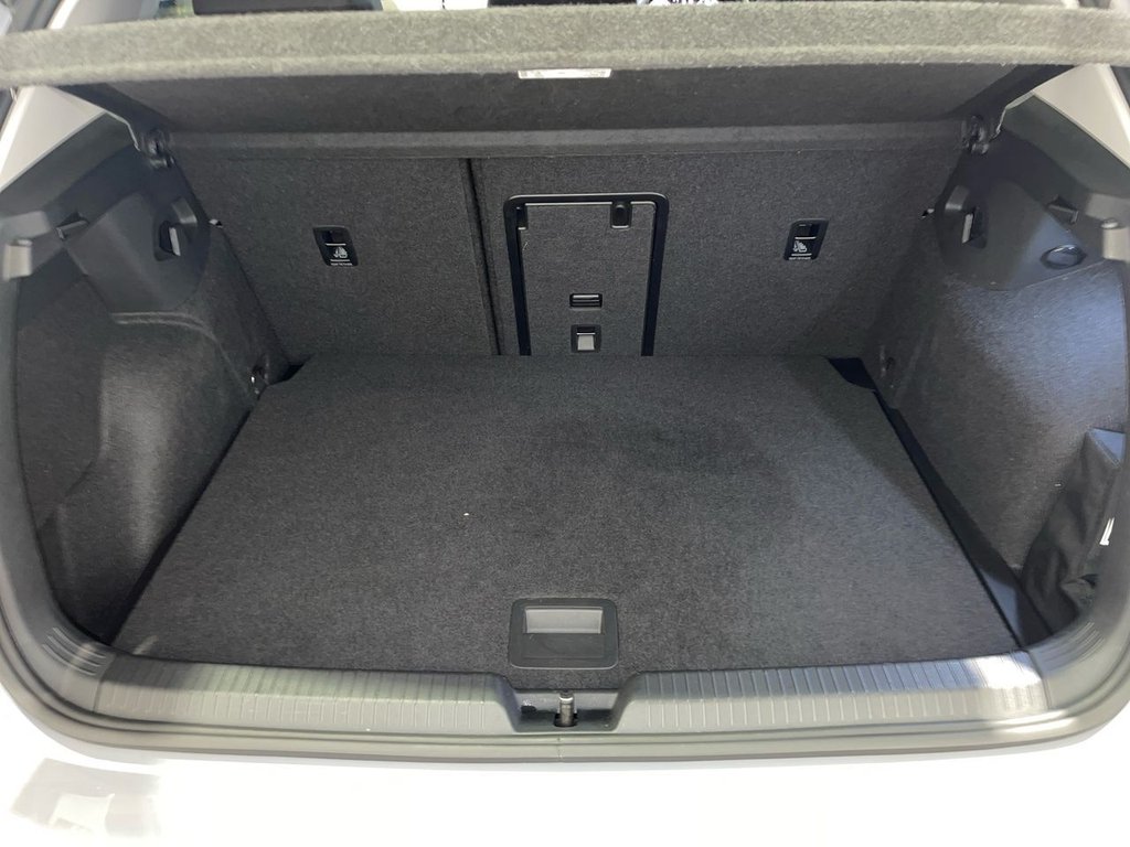 Used Volkswagen Golf 2025 for sale - 77422189: Photo 12