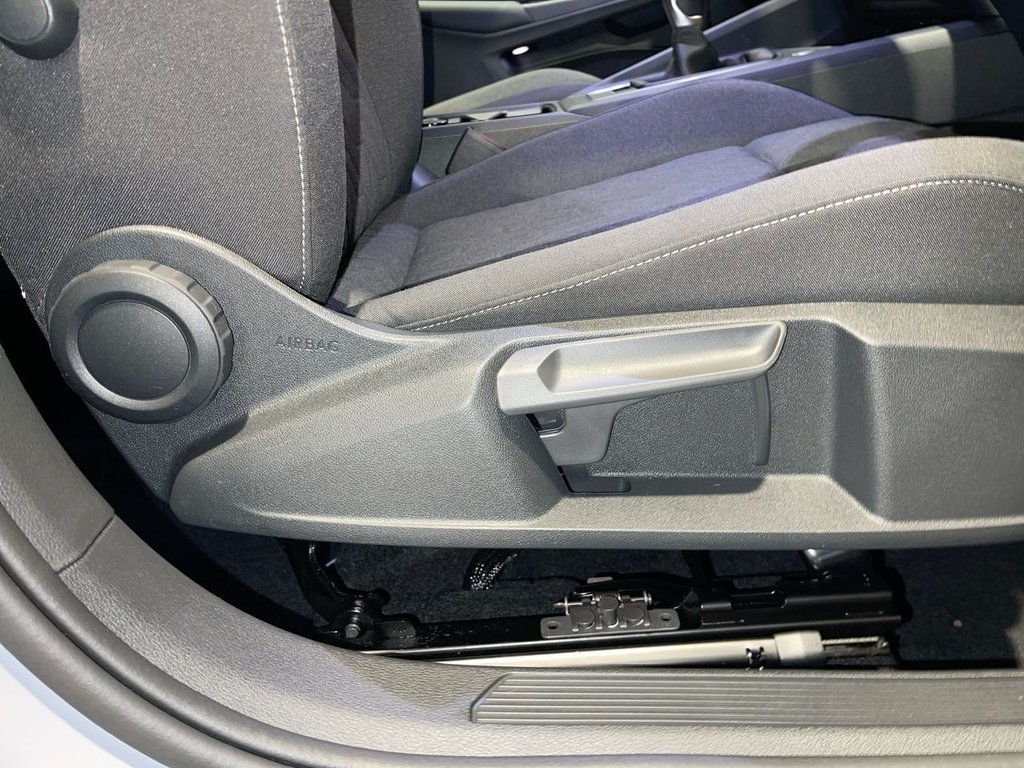 Used Volkswagen Golf 2025 for sale - 77422189: Photo 23